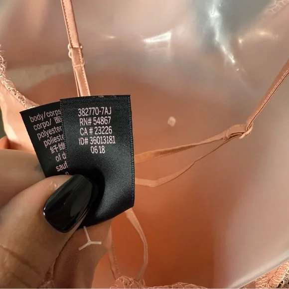 Victoria's Secret Peach pink Satin Chemise with Lace open back size L - Picture 6 of 7